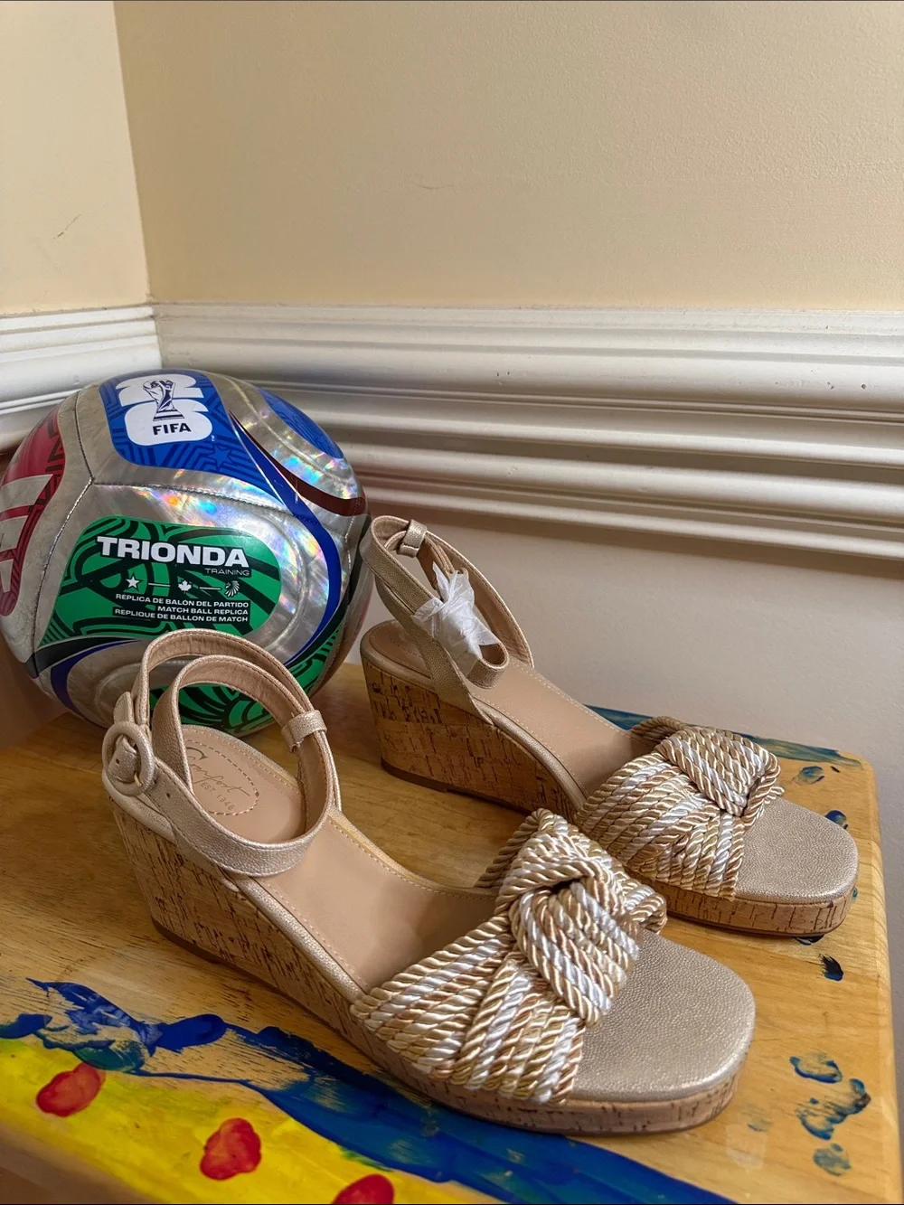 Comfort EST. 1946 Women's Size 9.5 Gold Metallic Knotted Rope Cork Wedge Sandals
